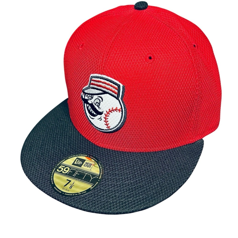 New Era 59FIFTY Cincinnati Reds Mr Red Fitted Hat 7 1/8 MLB On Field Cap Red - Picture 1 of 12